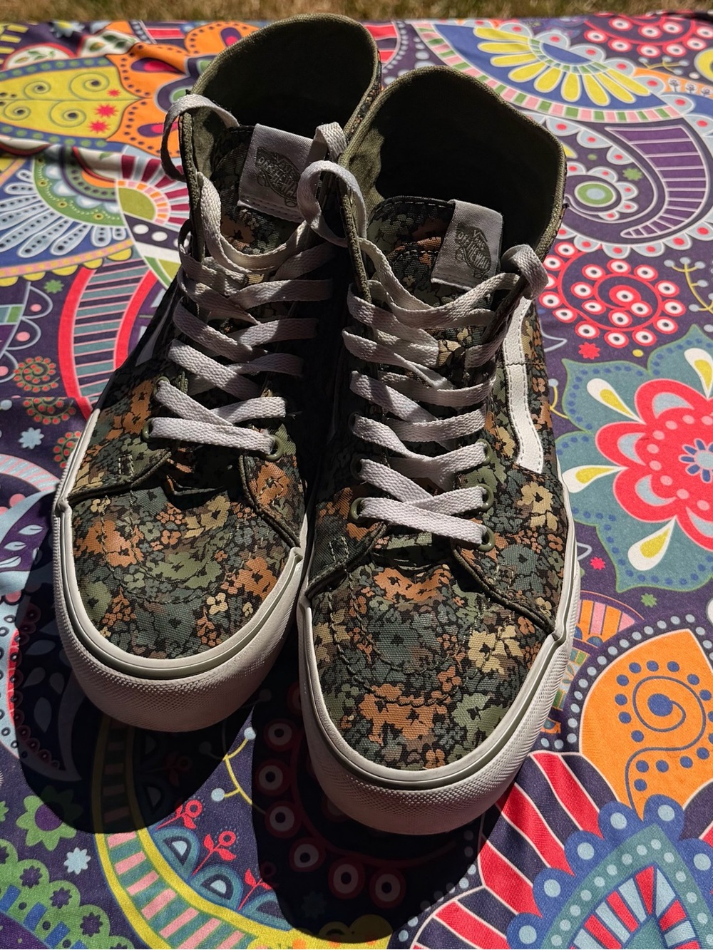 Vans High-Top Sneakers in Green, Brown & Black Floral Camo